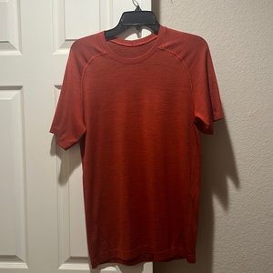 Red men’s lulu lemon Metal Vent Tech Short-Sleeve Shirt